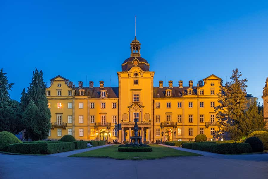 Das Schloss Bückeburg zur blauen Stunde