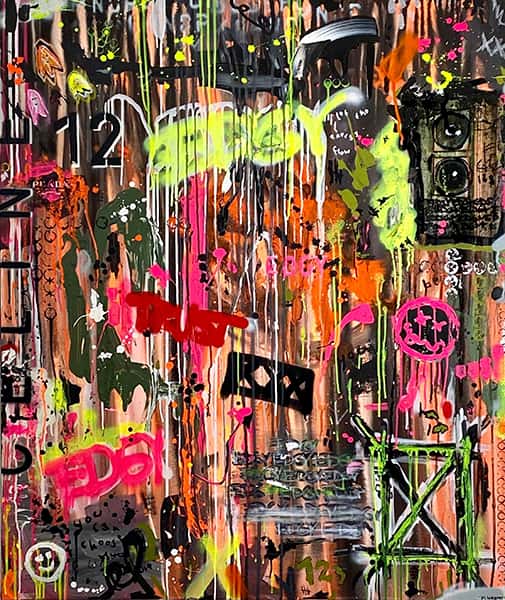 Urbane Graffiti Komposition mit dunkler Farbgebung und Neon-Elementen