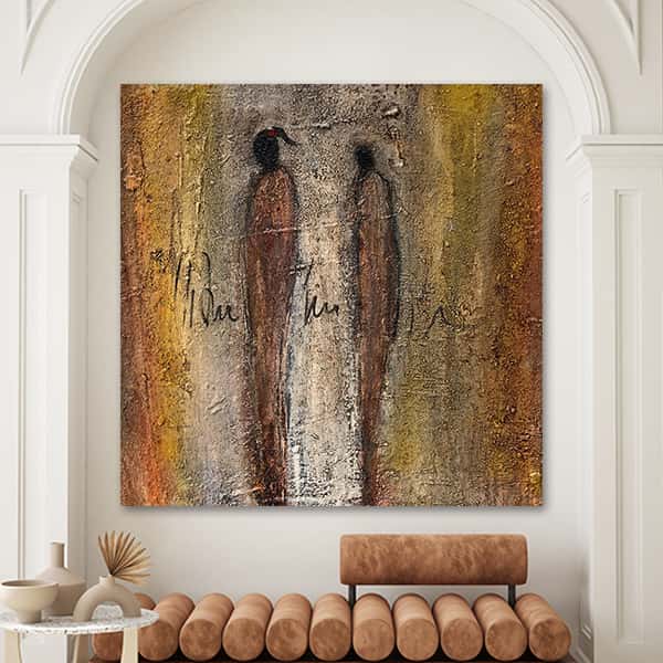 Eine abstrakte Malerei von zwei Personen mit einem braunen Kleid in einem Raummilieu